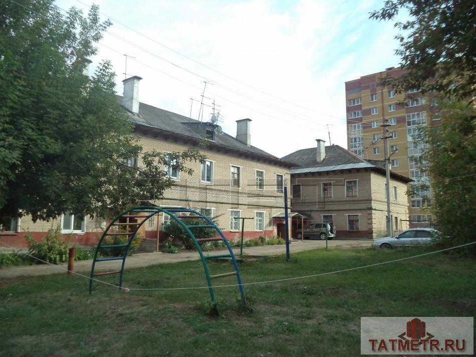 Продажа / Комнаты, Казань, Чапаева улица, 750 000 Продается комната 17 м² на 1 этаже 2 этажного кирпичного дома по ул. Чапаева, 15. Просторная комната в 2-х комнатной...