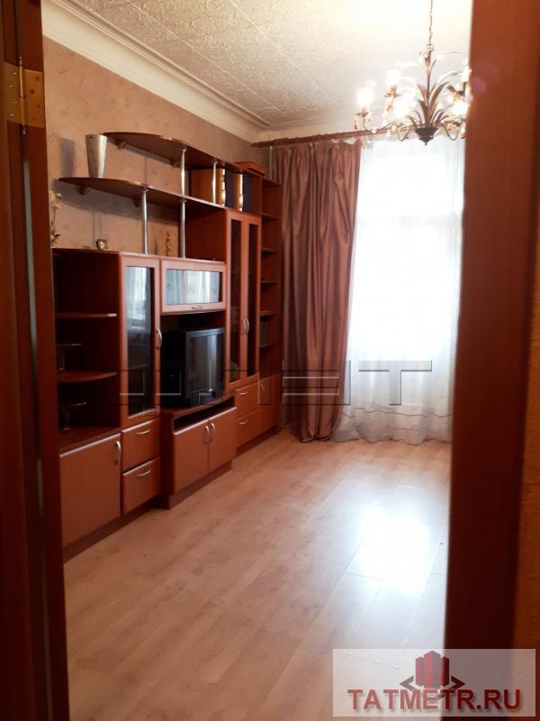Продажа / Квартиры, Казань, Декабристов улица, 4 400 000 Продается 3- х комнатная квартира - «сталинка» на 4 этаже кирпичного дома в самом центре Московского района по ул.... - 1