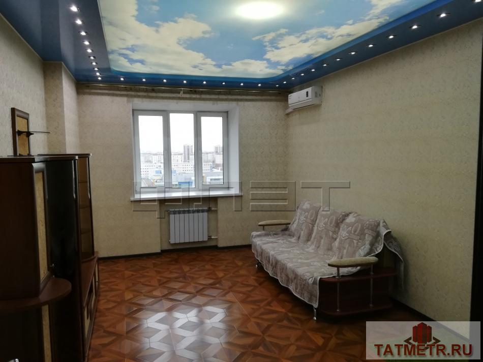 Продажа / Квартиры, Казань, Чистопольская улица, 4 600 000 В центре Ново-Савиновского района по улице Чистопольская в доме 71А продается шикарная однокомнатная квартира общей...