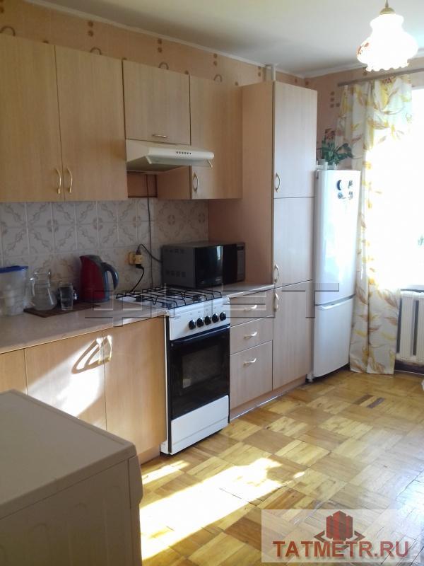 Продажа / Квартиры, Зеленодольск, Карла Маркса улица, 1 850 000 г.Зеленодольск, город, ул.Карла Маркса д.3.Продается просторная, светлая квартира. Удобная планировка большая кухня... - 2