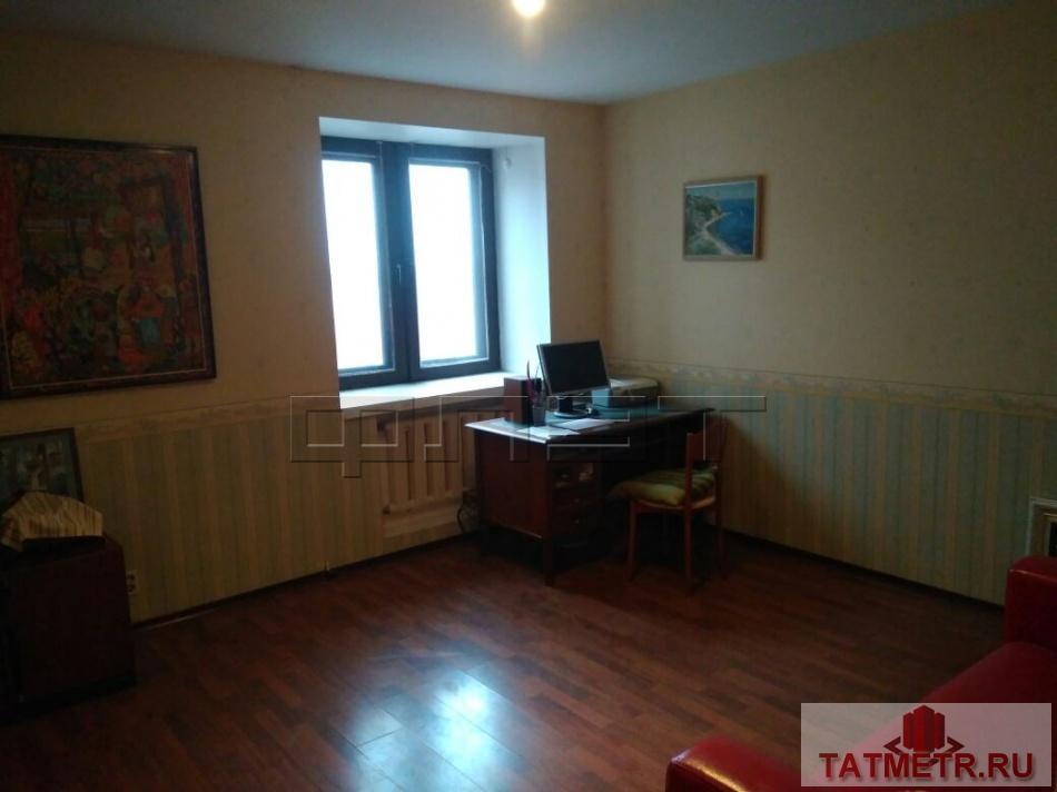 Продажа / Квартиры, Казань, Галиаскара Камала улица, 13 200 000 Вахитовский район, ул. Галиаскара Камала, 49. Продается в элитном кирпичном доме в центре города шикарная 3-комнатная... - 3