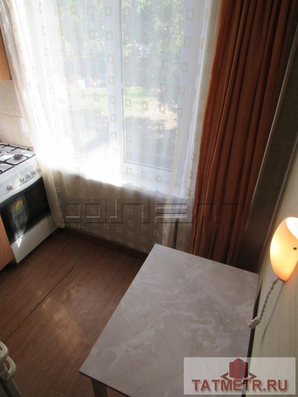 Продажа / Квартиры, Казань, Курчатова улица, 2 180 000 В отличном районе, практически в центре города предлагаем на продажу просторную и светлую 1-комнатную квартиру на 2-м... - 2