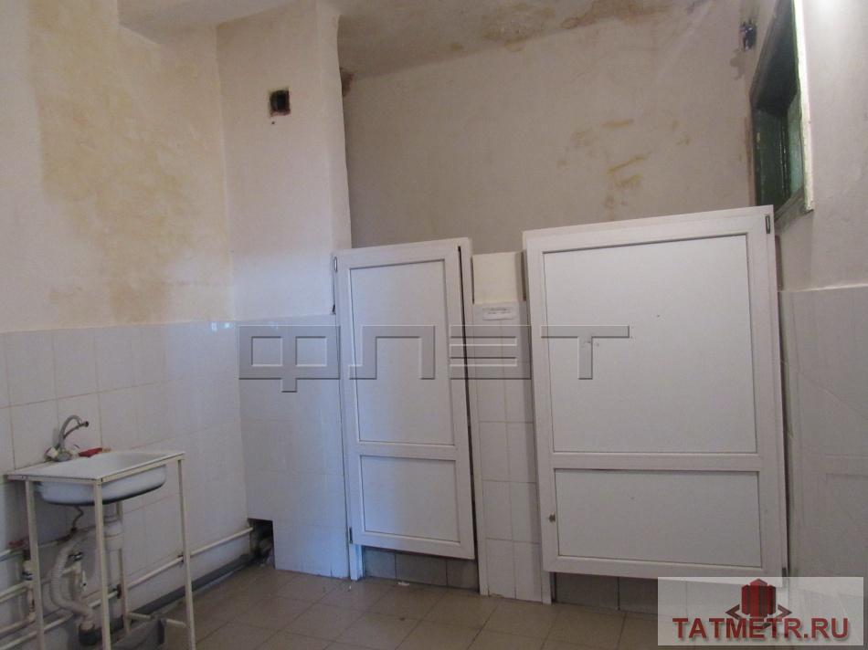 Продажа / Комнаты, Казань, Назарбаева улица, 1 200 000 Просторная комнатная с балконом 21,7 кв.м. на 4-м этаже 5-ти этажного дома по адресу ул. Эсперанто, д.35, корп.1 с... - 4