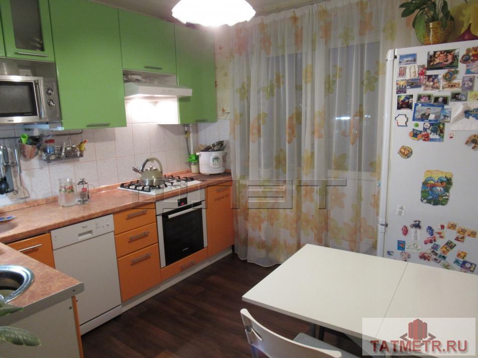 Продажа / Квартиры, Казань, Беломорская улица, 2 850 000 Авиастроительный район, улица Беломорская, д.8/18. Кирпичный дом, 10-й этаж из 10-ти. Общая площадь 41,4 кв.м, кухня... - 1