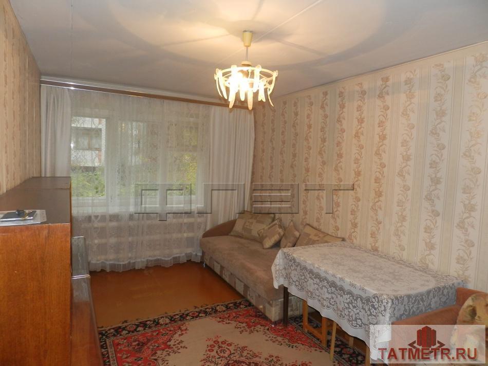 Продажа / Квартиры, Казань, Заря улица, 2 330 000 Продаётся чистая, светлая уютная квартира в кирпичном доме, индивидуальный проект. Высокий, тёплый первый этаж, так...