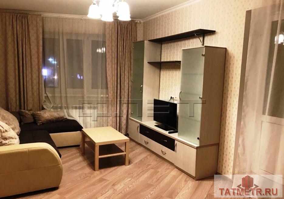 Московский район, ул. Декабристов 89Б. Продается светлая, теплая  2-комнатная квартира в шаговой близости от Тандема... - 1