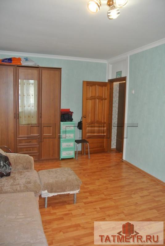 Продажа / Квартиры, Казань, Гагарина улица, 2 180 000 Продается однокомнатная квартира по адресу Гагарина 67. Общая площадь 33,0 м2. Квартира с хорошим ремонтом,балкон... - 2