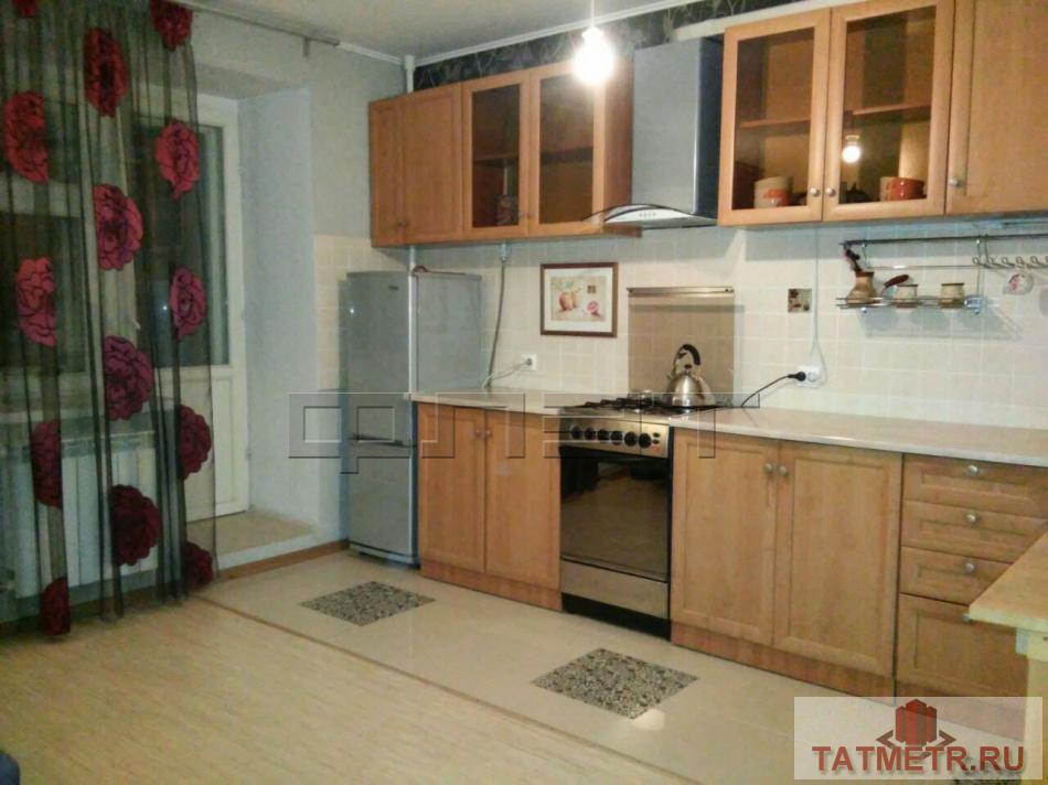 Продажа / Квартиры, Казань, Широкая улица, 3 200 000 Продаю 1-комнатную квартиру на 8-м этаже 10-этажного кирпичного дома с видом на Кремль и реку Казанку. Дому 10 лет... - 1