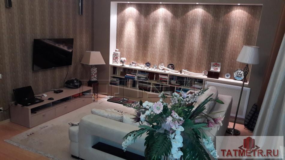 Продажа / Дома и коттеджи, Казань, Шавкат улица, 17 000 000 Казань. Кировский район. Пос. Залесный, ул. Шавкат. Продается шикарный коттедж с общей площадью 206, 5 кв.м. Земля 8...