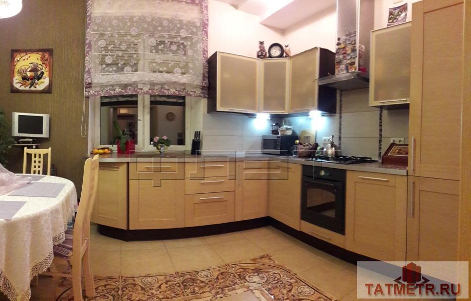 Продажа / Дома и коттеджи, Казань, Шавкат улица, 17 000 000 Казань. Кировский район. Пос. Залесный, ул. Шавкат. Продается шикарный коттедж с общей площадью 206, 5 кв.м. Земля 8... - 6