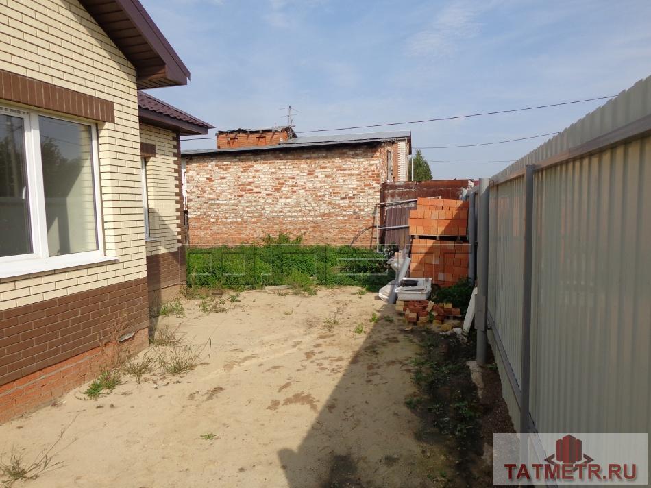 Продажа / Дома и коттеджи, Казань, Земляничная 1 улица-я, 4 400 000 Предлагаем вам компактный и красивый 1этажный дом 110кв.м на 5 сотках земли в поселке Мирный. Дом построен из... - 3