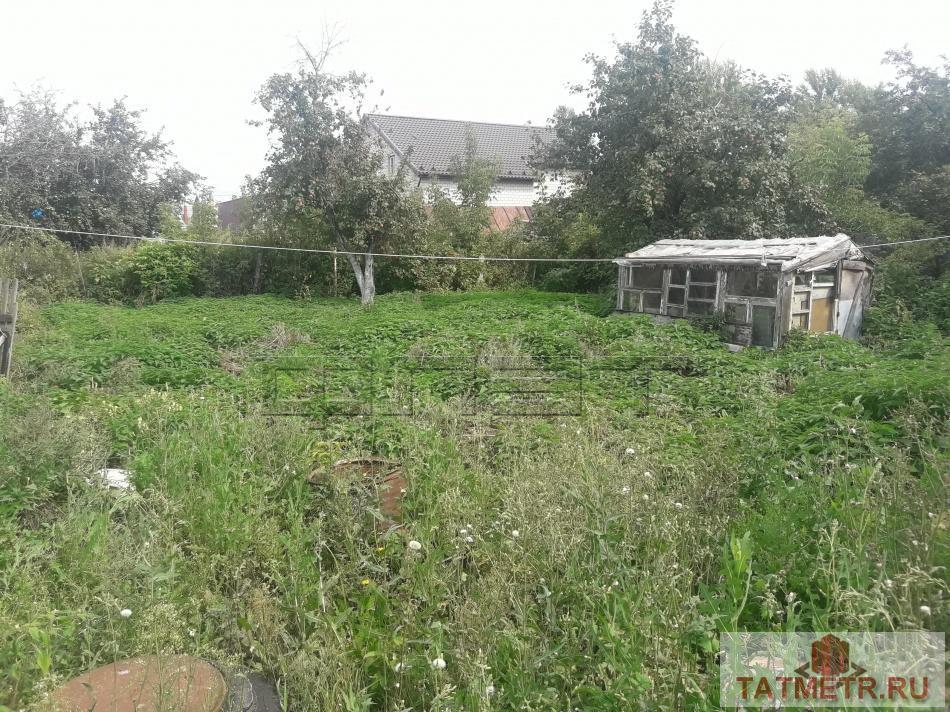 Продажа / Земельные участки, Казань, Рощинская улица, 3 000 000 Продам земельный участок в посёлке Мирный. На участке есть старое жилое строение 50 кв.м., которое не мешает строению... - 3