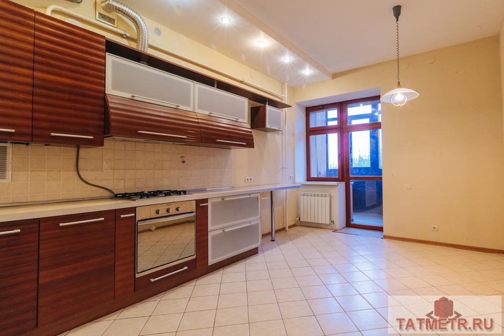 Продажа / Квартиры, Казань, Япеева улица, 9 800 000 Продам 3-х комнатную квартиру улучшенной планировки в самом центре города Казани в кирпичном доме повышенной... - 11