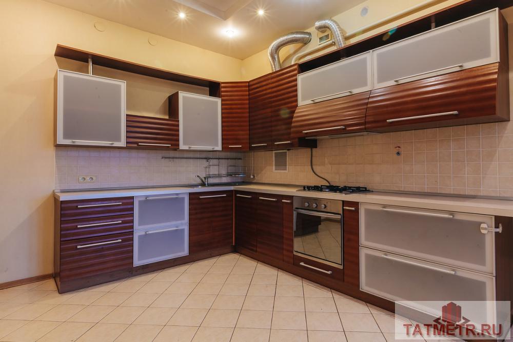 Продажа / Квартиры, Казань, Япеева улица, 9 800 000 Продам 3-х комнатную квартиру улучшенной планировки в самом центре города Казани в кирпичном доме повышенной... - 12
