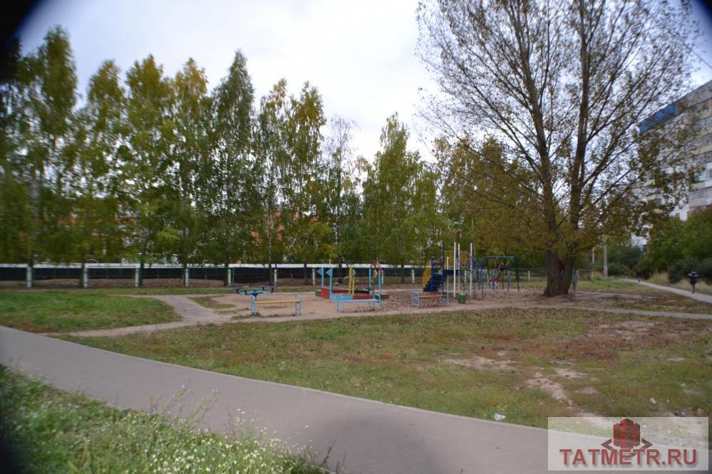 Продажа / Квартиры, Казань, Юлиуса Фучика улица, 3 650 000 Предлагаем Вашему вниманию просторную двухкомнатную квартиру на Фучика, 24. Квартира уже свободна от проживания и... - 8