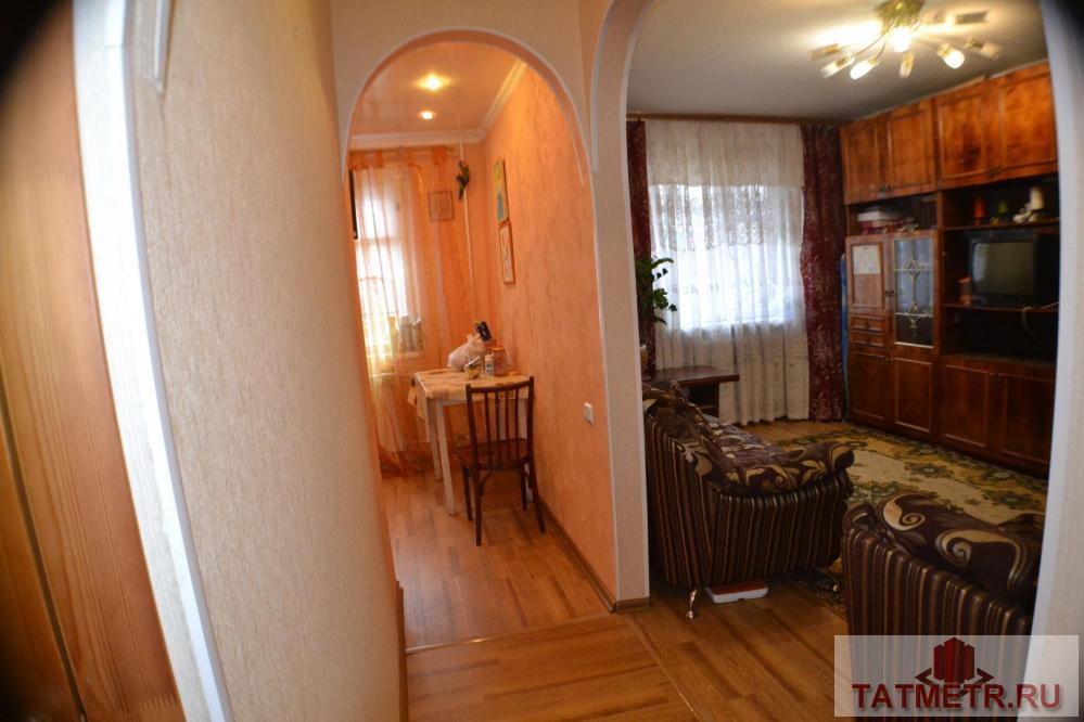 Продажа / Квартиры, Казань, Нурсултана Назарбаева улица, 2 990 000 В доме № 68 в самом центре города, в зеленом дворе по улице Назарбаева продается 2-х комнатная квартира (42,9 кв.м.)... - 4