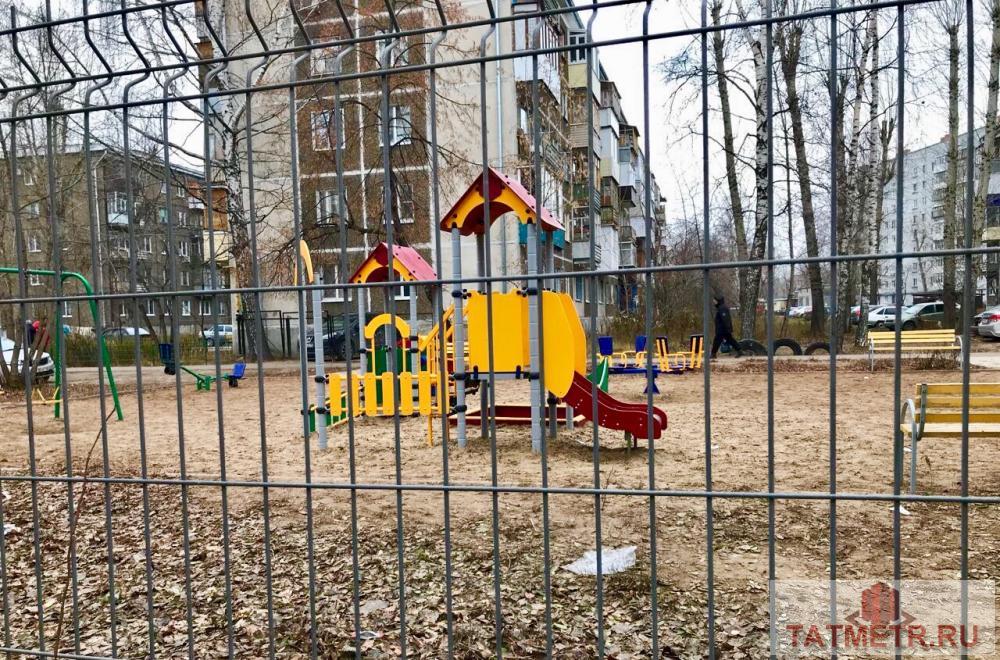 Продажа / Квартиры, Казань, Нурсултана Назарбаева улица, 2 990 000 В доме № 68 в самом центре города, в зеленом дворе по улице Назарбаева продается 2-х комнатная квартира (42,9 кв.м.)... - 6