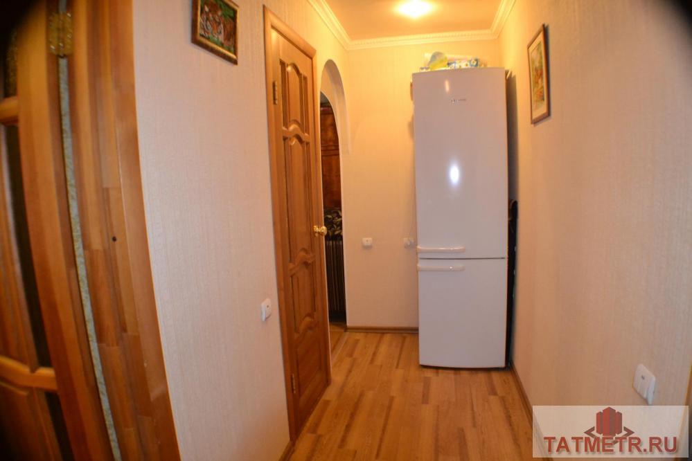 Продажа / Квартиры, Казань, Нурсултана Назарбаева улица, 2 990 000 В доме № 68 в самом центре города, в зеленом дворе по улице Назарбаева продается 2-х комнатная квартира (42,9 кв.м.)... - 8