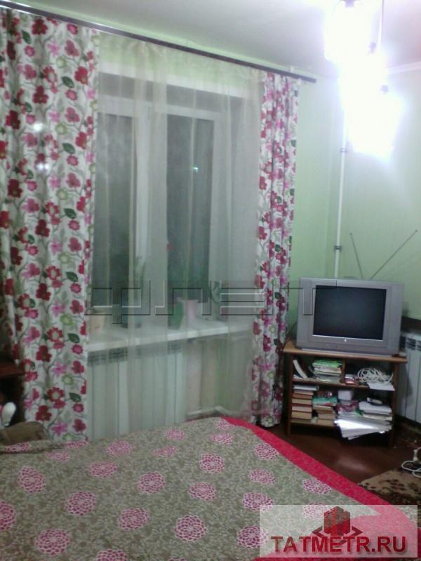 Продажа / Квартиры, Казань, Аделя Кутуя улица, 1 550 000 Советский район, Аделя Кутуя, 86А Гостинка, 30.8 кв м на 2/5 этажного кирпичного дома. Квартира состоит из двух...