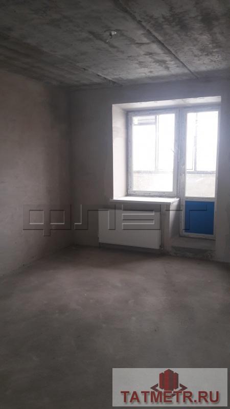 Продажа / Квартиры, Казань, Серова улица, 3 900 000 Казань, ул. Серова 46, двухкомнатная квартира на 9 этаже 9 этажного кирпичного дома, 2017 года постройки. Отличная,... - 4