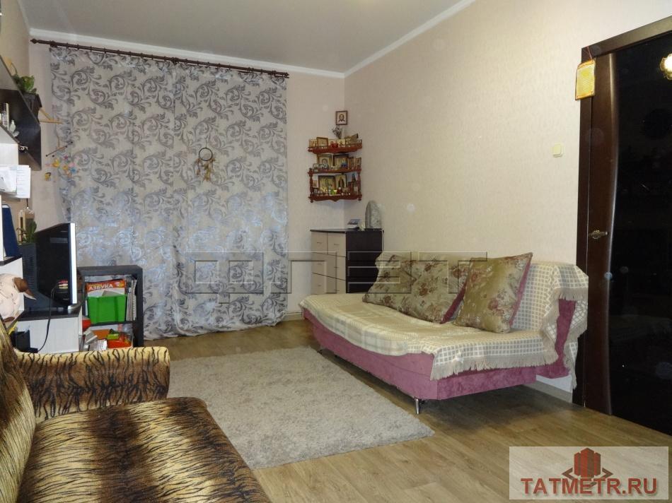 Продажа / Квартиры, Казань, Правды улица, 1 800 000 Советский район. Продаётся просторная 1комнатная квартира на первом этаже двухэтажного кирпичного дома. Квартира...
