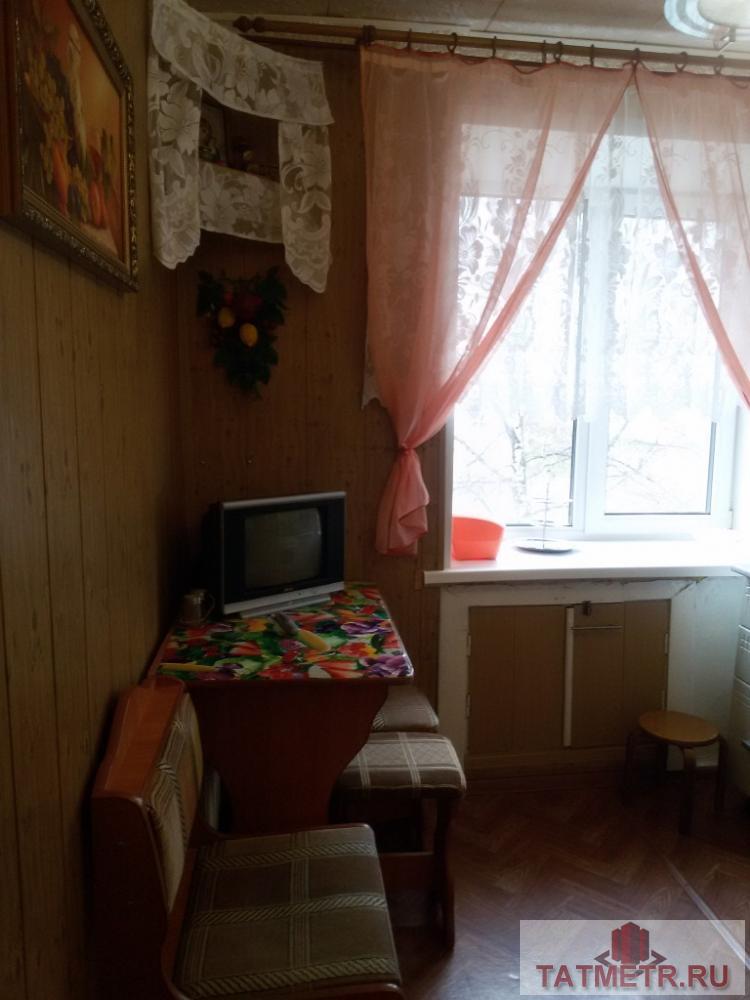 Продажа / Квартиры, Зеленодольск, Гагарина улица, 1 650 000 Отличная квартира в г. Зеленодольск, в центре города. Квартира большая, светлая, тёплая, двух комнатная. Санузел,... - 2