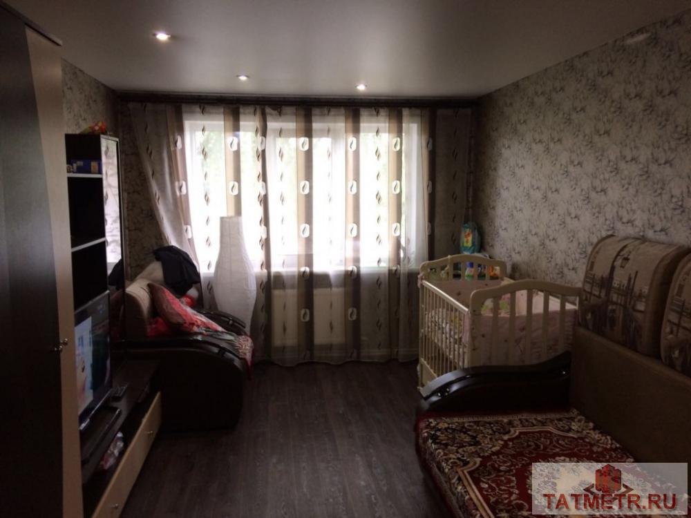 Продажа / Квартиры, Айша, Пионерская улица, 1 180 000 Замечательная двухкомнатная квартира в с. Айша. Комнаты просторные, с качественным ремонтом: на полу линолеум,...