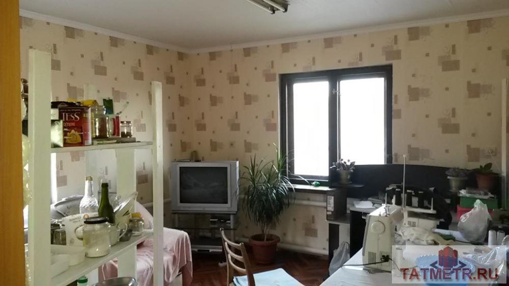 Продажа / Дома и коттеджи, Сафоново, Песчаная улица, 2 460 000 Отличный кирпичный дом в д. Сафоново, Зеленодольского района. В доме три спальни 16, 16 и 17 кв.м, кухня 15 кв.м.,...