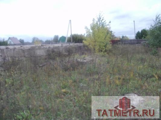 Продажа / Земельные участки, Васильево, Придорожная улица, 999 000 Ровный участок, прямоугольной формы с незавершенным строительством - фундамент S=184,8 кв. м. Коммуникации на... - 2