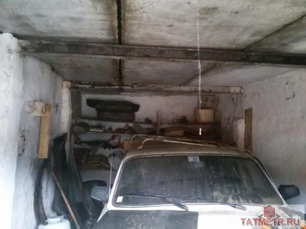 Продажа / Гаражи, Зеленодольск, ГСК Песчаный карьер, 155 000 Отличный гараж в мкр. Мирный г. Зеленодольск. Гараж капитальный, кирпичный. Перекрытия ж/б. Также в гараже имеется...