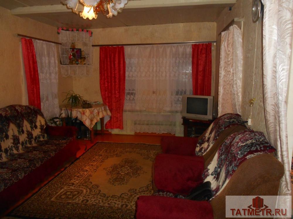 Аренда / Дома и коттеджи, Васильево, Железнодорожная улица, 7 000 Сдается отличный, уютный дом в пгт. Васильево. В доме имеется: баня, с/у, вода, слив, отопление газовое. Из мебели:...