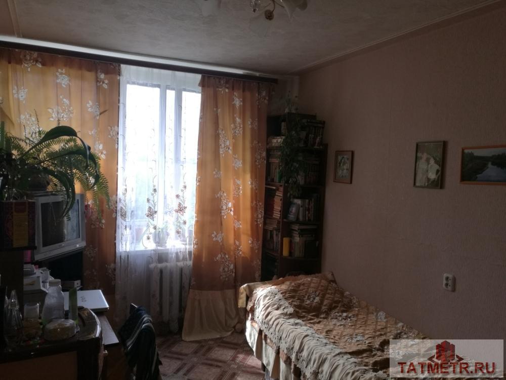 Продажа / Квартиры, Казань, Мусина улица, 2 400 000 Квартира в отличном состоянии, 2 комнаты с окном, кухня без окна, раздельный санузел, базовая планировка. Кирпичный...