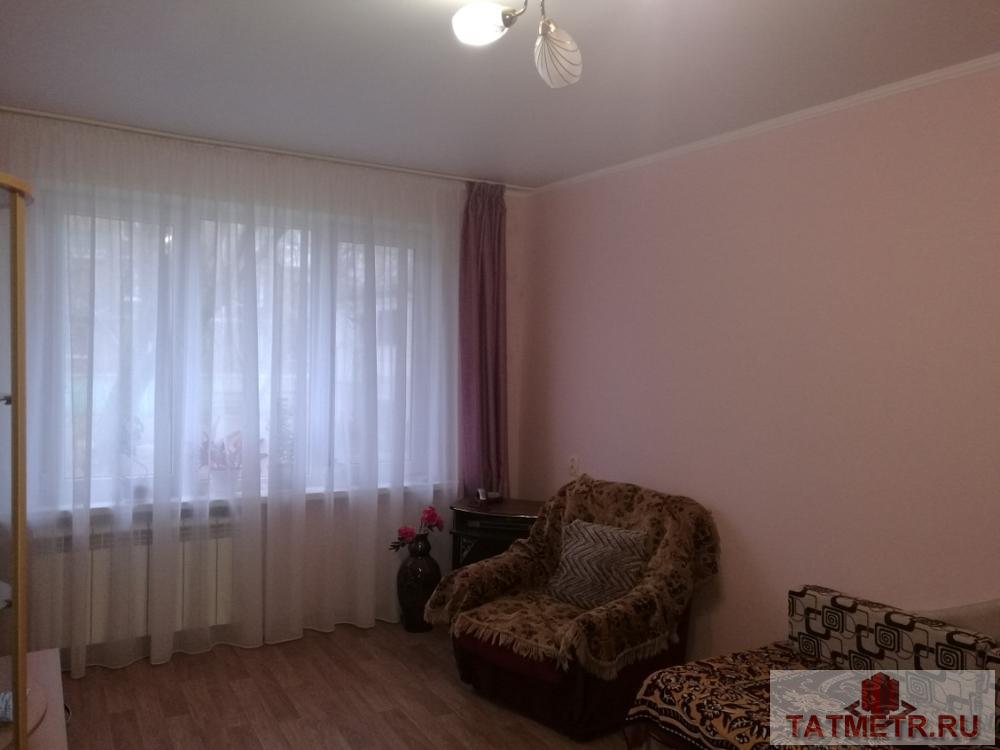 Продажа / Квартиры, Казань, Кулахметова улица, 2 450 000 Квартира в хорошем состоянии на высоком первом этаже, перед окнами огороженный полисадник! В квартире сделан хороший... - 3