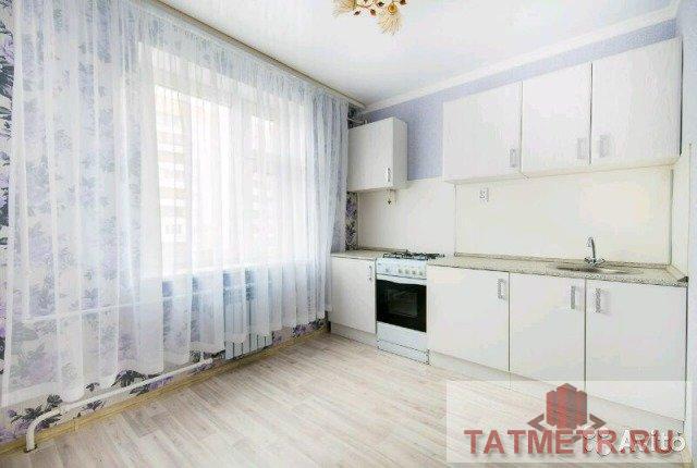 Продажа / Квартиры, Казань, Хайдара Бигичева улица, 3 460 000 Продается 2ух комнатную квартиру,дом2002г.,с евроремонтом,после ремонта никто не жил,натяжные потолки,новые... - 8