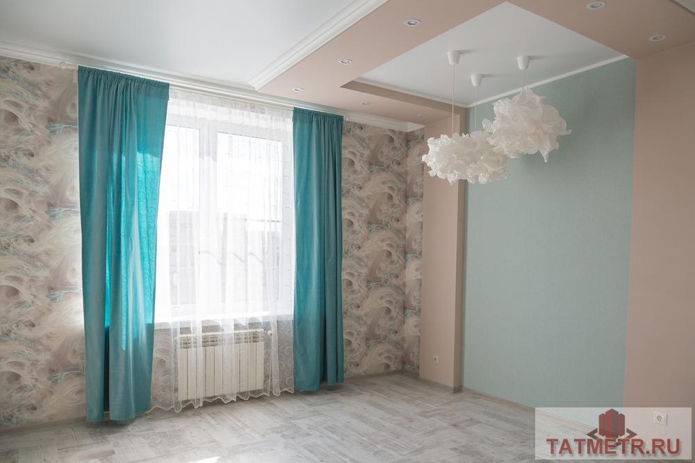 Продажа / Квартиры, Казань, Тулпар улица, 4 980 000 Продается квартира в ЖК «21 век», на 8 этаже 8-этажного дома. Общая площадь - 55 кв.м. кухня -студия 17,4 кв.м.... - 26