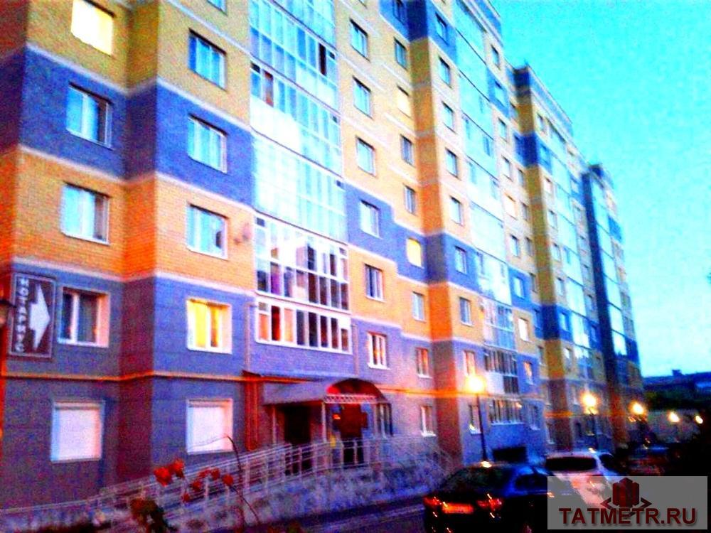 Продажа / Квартиры, Зеленодольск, Первомайская улица, 2 100 000 Однокомнатная квартира улучшенной планировки 2012 года постройки.Общая площадь 39,7кв.м., жилая 16,3 кв.м., кухня... - 8