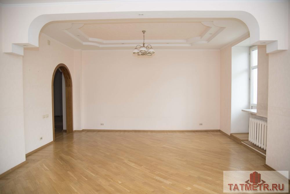 Продажа / Квартиры, Казань, Тунакова улица, 8 990 000 Продам просторную 4-к квартиру 133 кв/м с очень удобной планировкой. Дом расположен в тихом месте по адресу... - 1