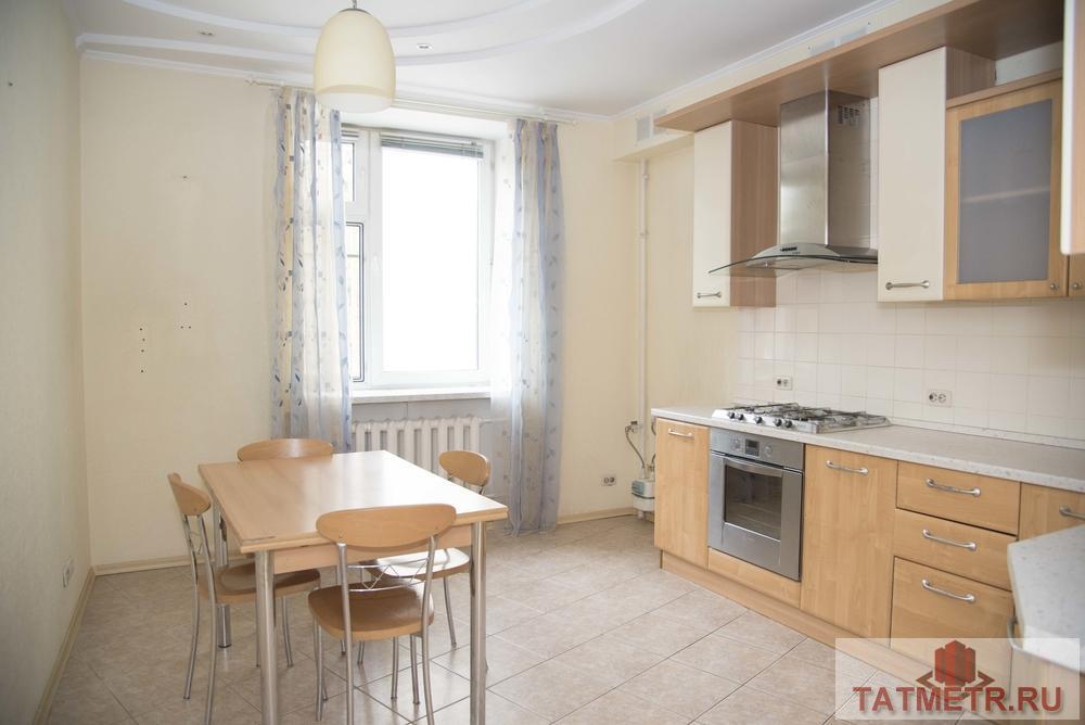 Продажа / Квартиры, Казань, Тунакова улица, 8 990 000 Продам просторную 4-к квартиру 133 кв/м с очень удобной планировкой. Дом расположен в тихом месте по адресу... - 10
