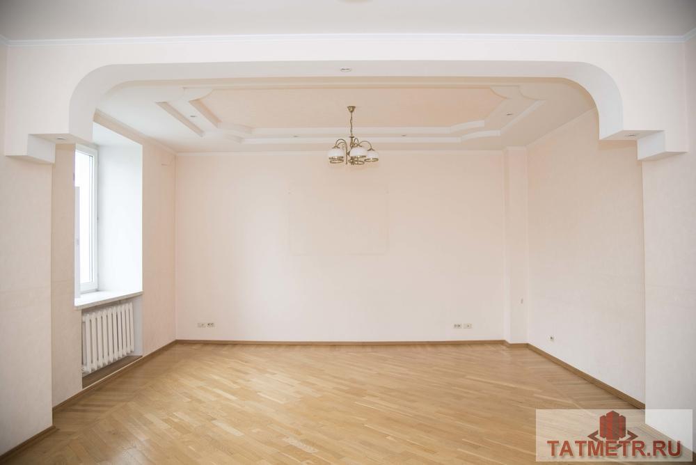 Продажа / Квартиры, Казань, Тунакова улица, 8 990 000 Продам просторную 4-к квартиру 133 кв/м с очень удобной планировкой. Дом расположен в тихом месте по адресу... - 2