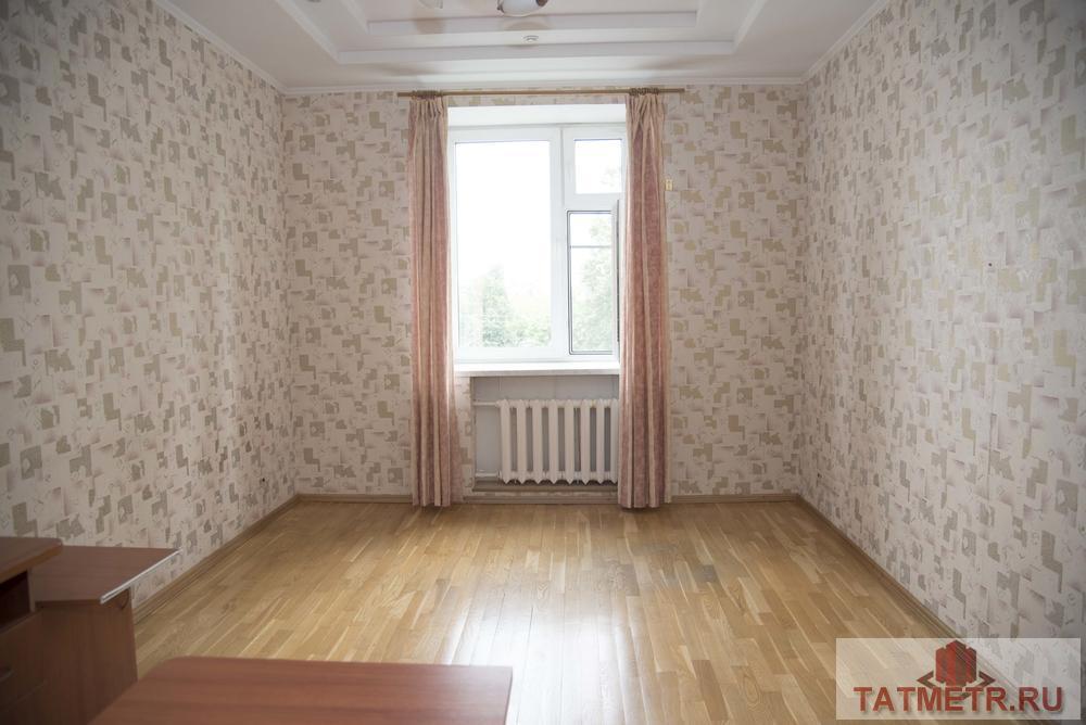 Продажа / Квартиры, Казань, Тунакова улица, 8 990 000 Продам просторную 4-к квартиру 133 кв/м с очень удобной планировкой. Дом расположен в тихом месте по адресу... - 4