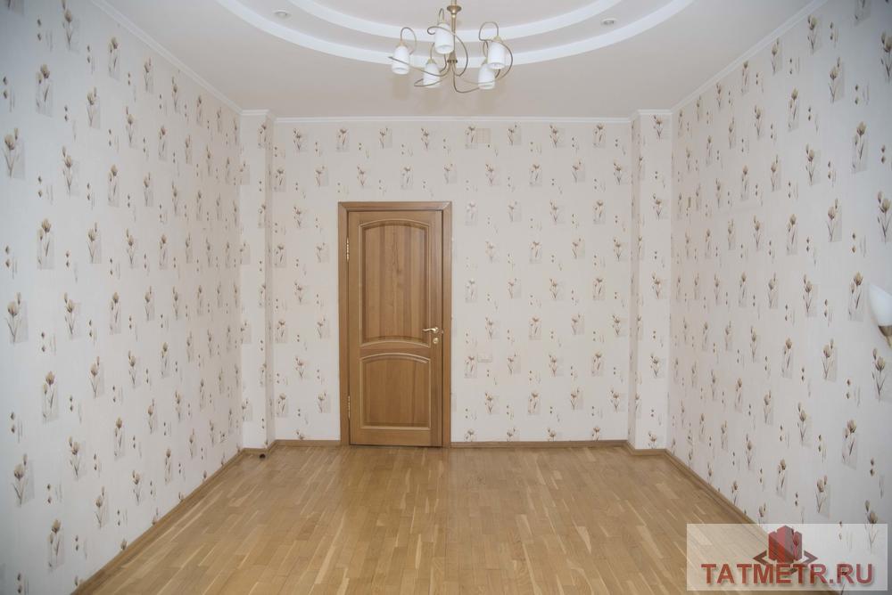 Продажа / Квартиры, Казань, Тунакова улица, 8 990 000 Продам просторную 4-к квартиру 133 кв/м с очень удобной планировкой. Дом расположен в тихом месте по адресу... - 8