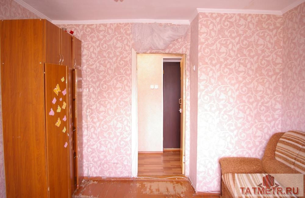 Продажа / Комнаты, Казань, Братьев Касимовых улица, 790 000 Продам комнату в общежитии блочного типа. Дом кирпичный, построен и сдан в 1974 году. В комнате типовой косметический... - 1