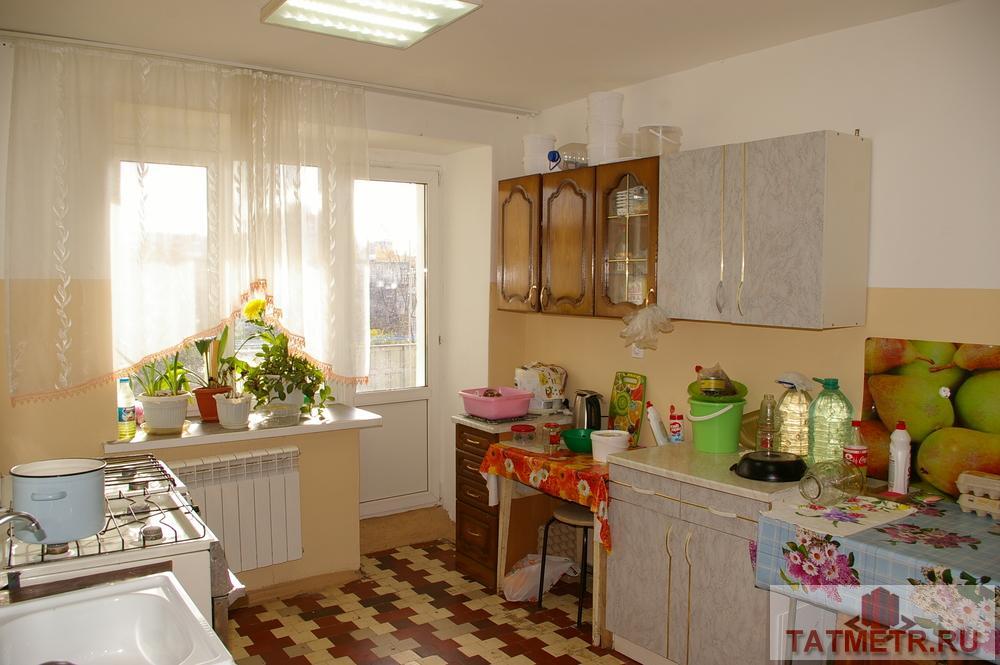 Продажа / Комнаты, Казань, Братьев Касимовых улица, 790 000 Продам комнату в общежитии блочного типа. Дом кирпичный, построен и сдан в 1974 году. В комнате типовой косметический... - 4