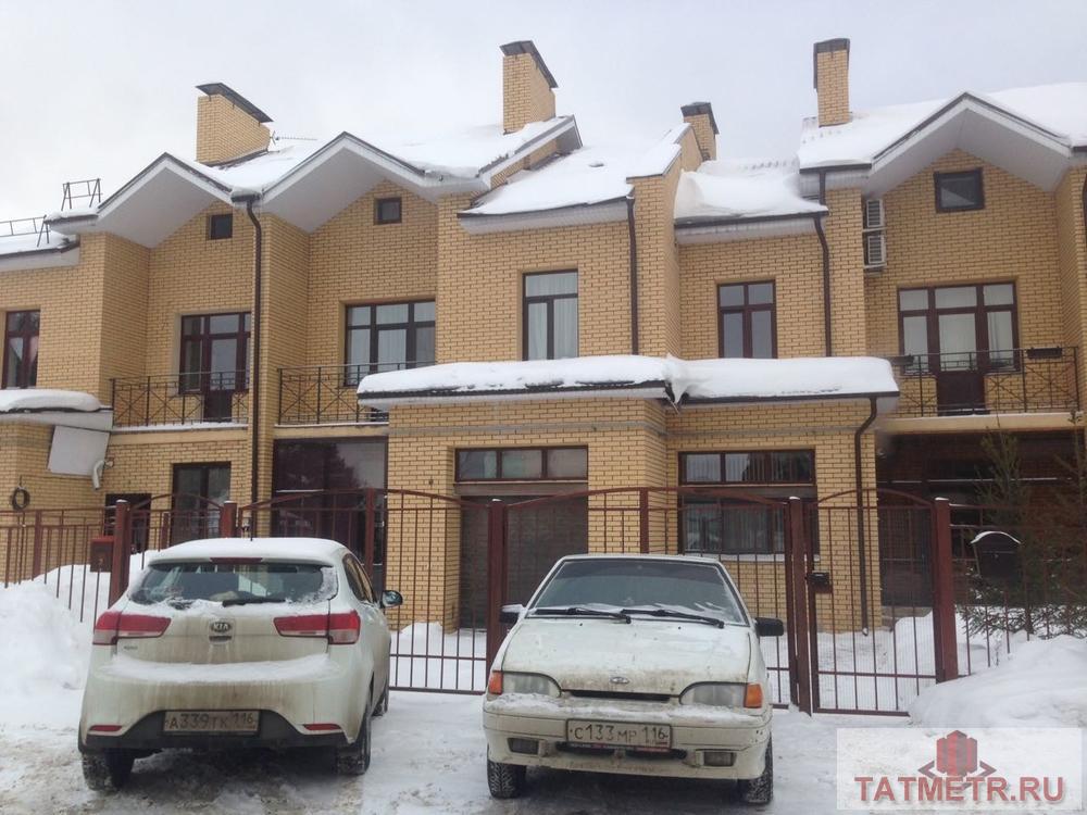 Коммерческая / Продажа / Торговые помещения, Казань, Уртак улица, 10 000 000 ГОТОВЫЙ АРЕНДНЫЙ БИЗНЕС. 4 этажа, 9 отдельных помещений. Владелец готов остаться в этом офисе и снять в аренду на...