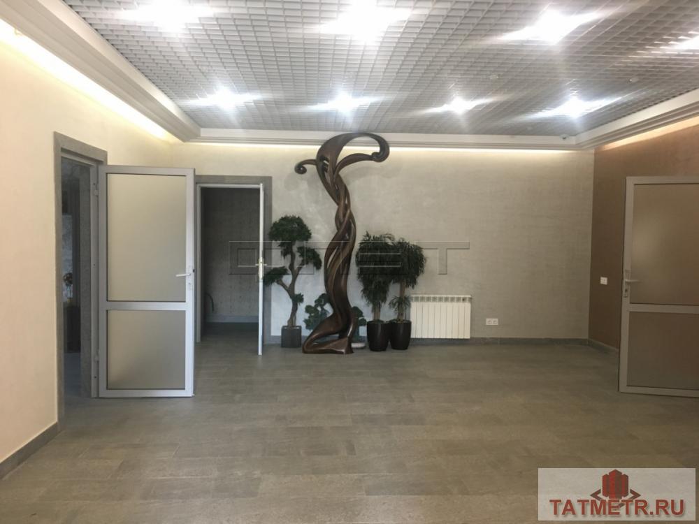 Коммерческая / Аренда / Офисы, Казань, Толстого улица, 170 000 В ЖК Суворовский сдаётся помещение свободного назначения. В новом жилом доме на первом этаже. Помещение общей... - 2