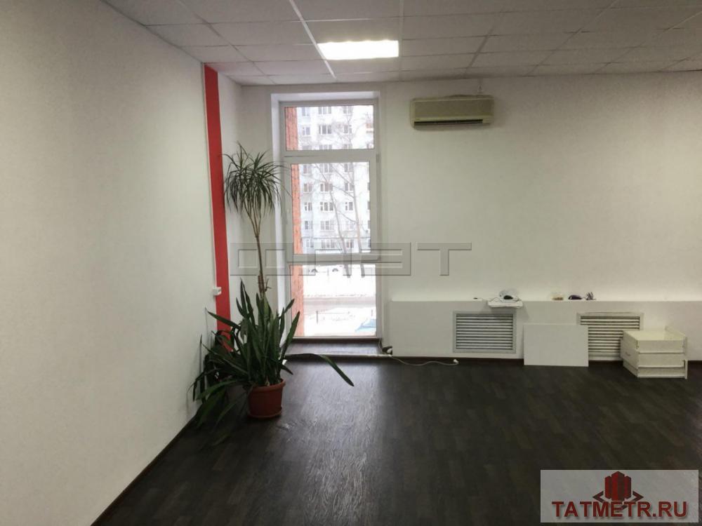 Коммерческая / Аренда / Офисы, Казань, Фатыха Амирхана проспект, 24 000 !Без комиссии! В Ново-Савиновском районе по ул. Амирхана 12 А, на первой линии, на 3-м этаже , на пересечении улиц... - 2