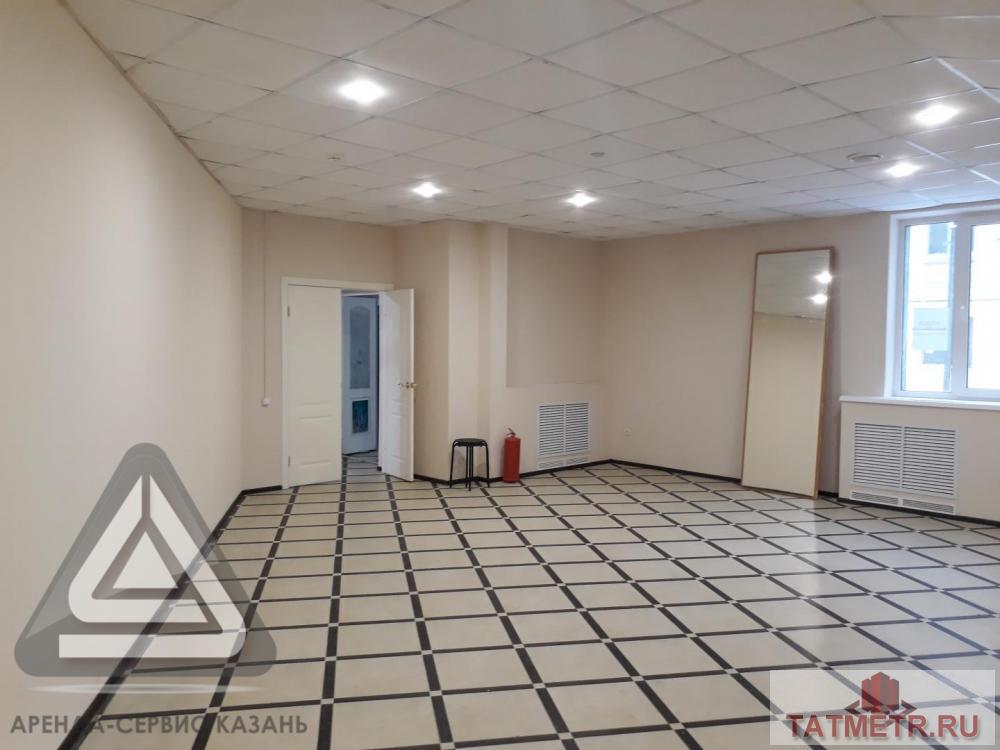 Коммерческая / Аренда / Офисы, Казань, Волкова улица, 75 400 Сдается помещение свободного назначения. 1 линия Отдельный вход. Согласовано рекламное место под вывеску.... - 8