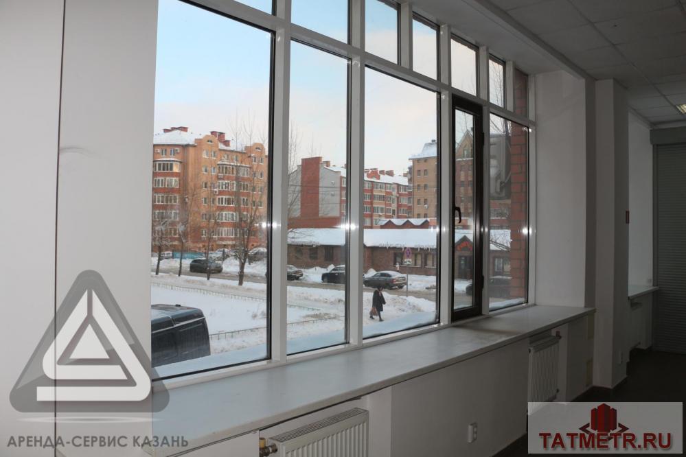 Коммерческая / Аренда / Офисы, Казань, Чистопольская улица, 195 000 Сдается помещение свободного назначения на первой линии, на пересечении улиц Чистопольская и Меридианная. Перед... - 5