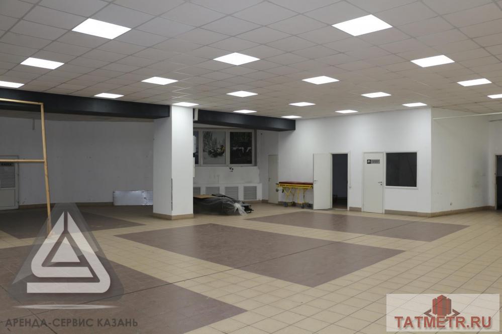 Коммерческая / Продажа / Торговые помещения, Казань, Журналистов улица, 604 000 Сдается помещение свободного назначения. Находится на пересечении улиц Сибирский тракт и Журналистов - в месте...
