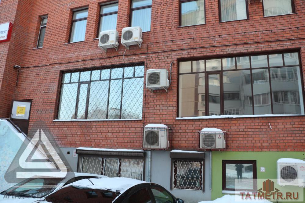 Коммерческая / Аренда / Офисы, Казань, Чистопольская улица, 102 000 Сдается помещение свободного назначения на первой линии, на пересечении улиц Чистопольская и Меридианная. Перед... - 3